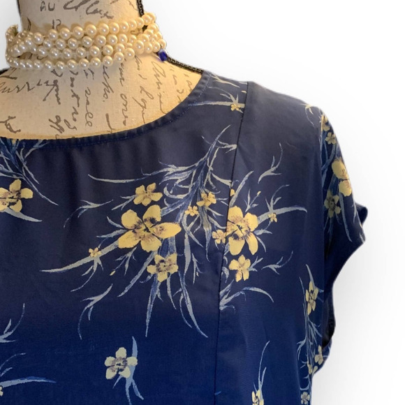 Band of Gypsies floral dress, Medium - Picture 9 of 16